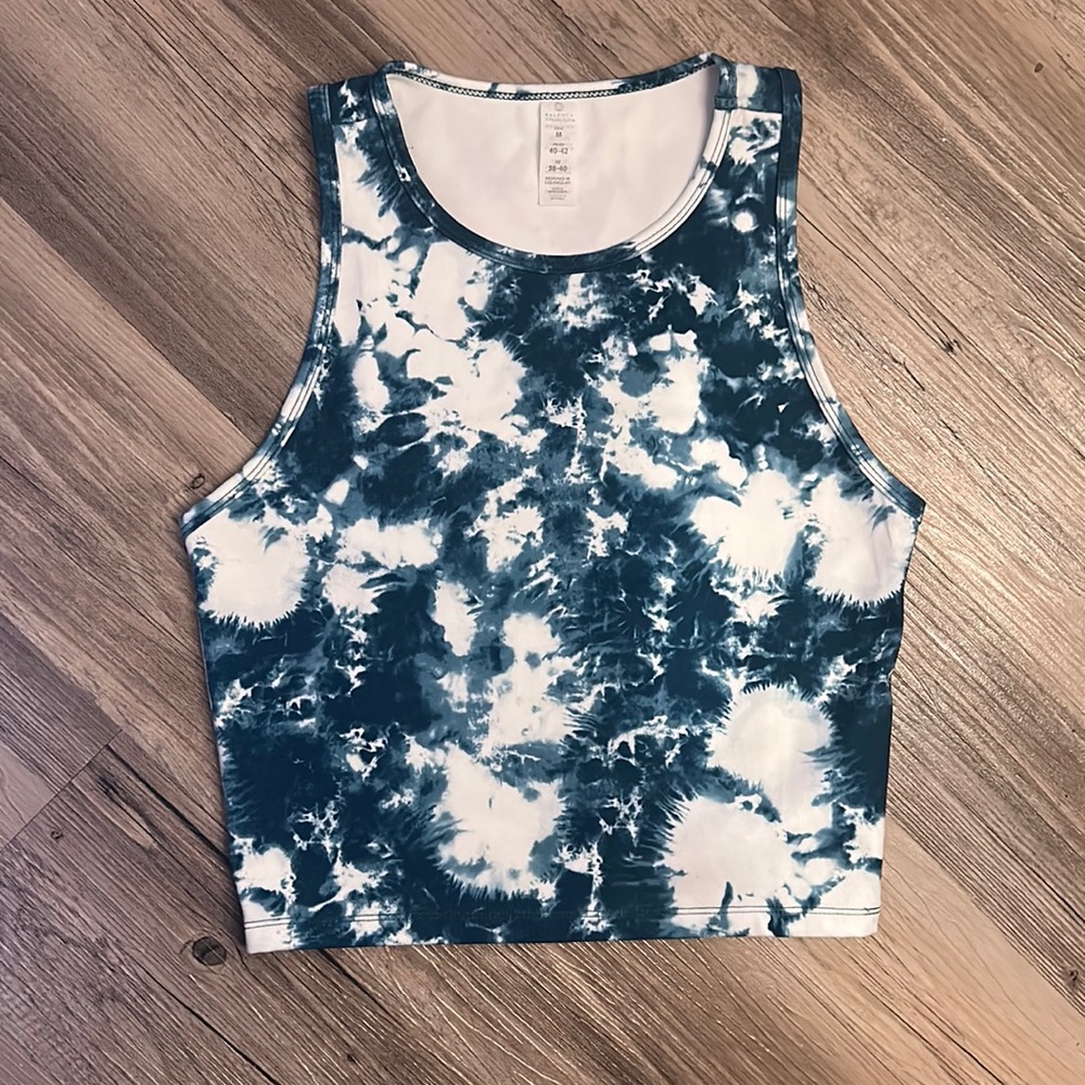 Tye Dye workout top medium